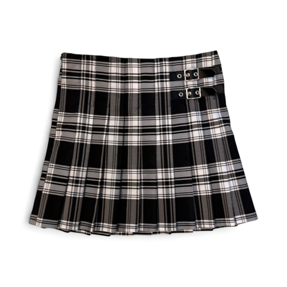 No Boundaries Black and White Plaid Skirt